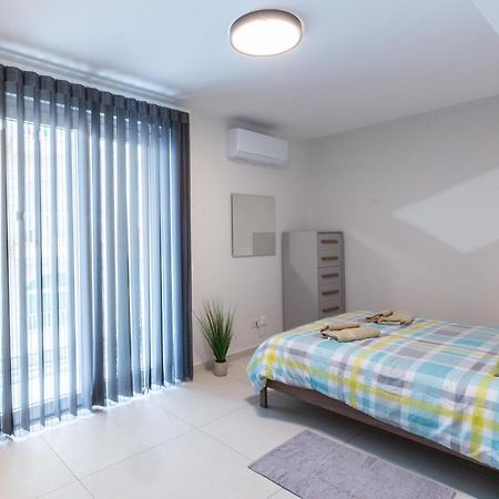 Seafront Luxury Apartment 圣保罗湾城 外观 照片